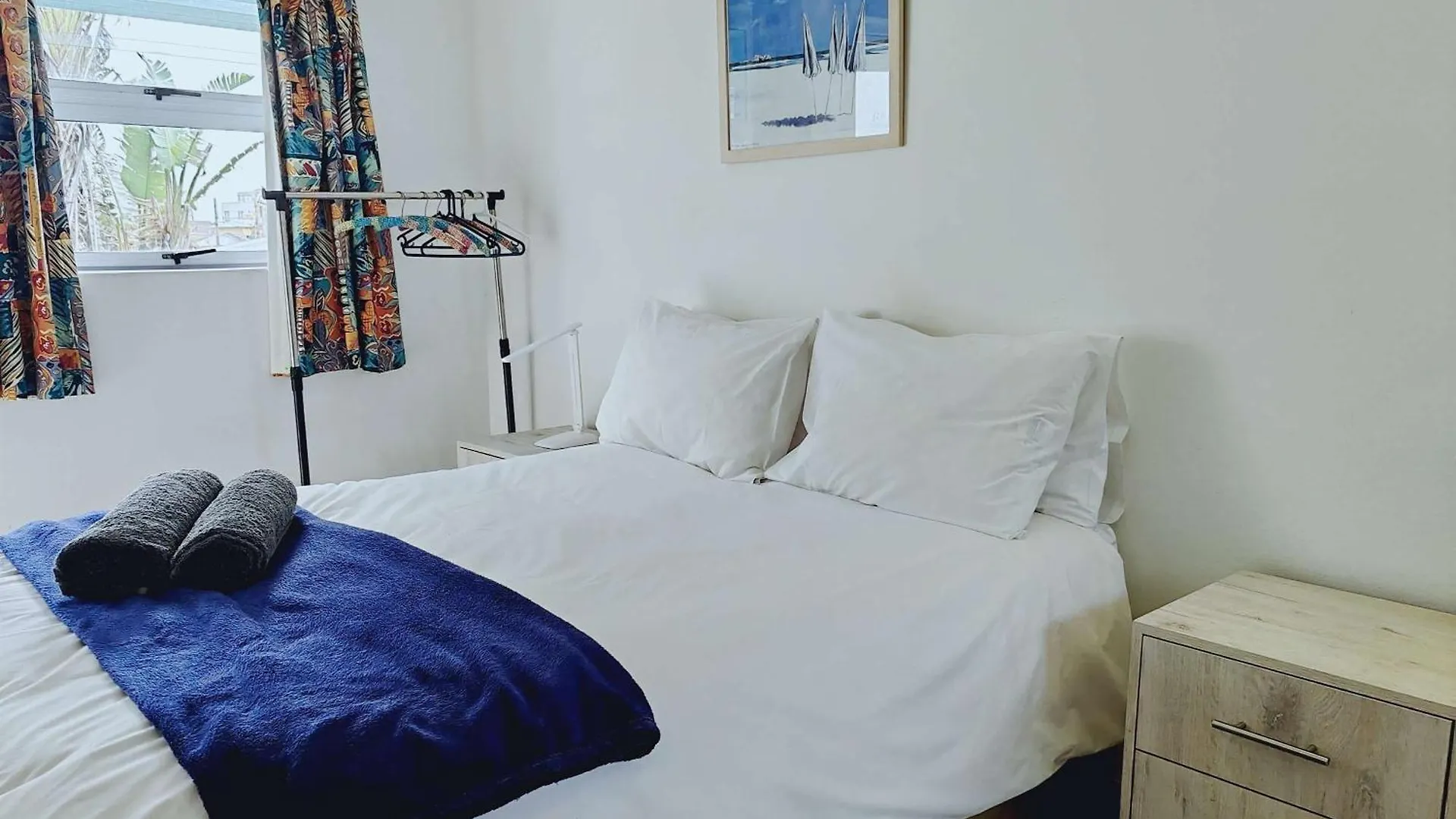 S9 Stoked Apartment Muizenberg